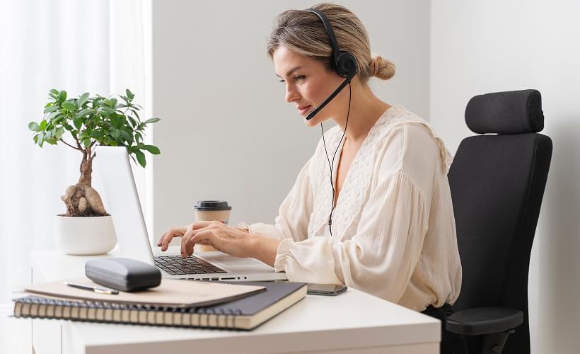 Ihre Anfrage über Webseite, Telefon oder Mail Ihre Anfrage über Webseite, Telefon oder Mail