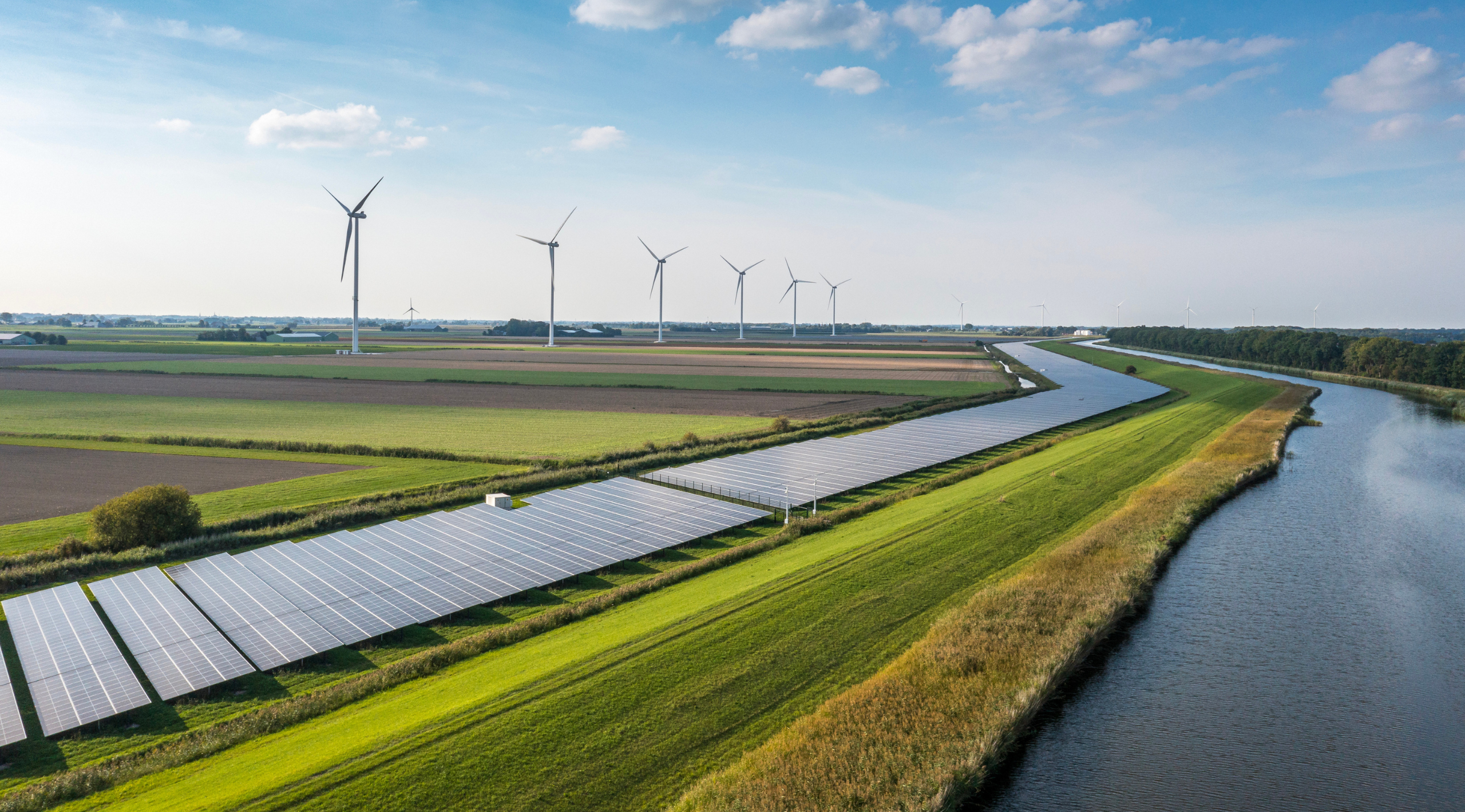 Intelligente Energielösungen für Gewerbe & Privathaushalte